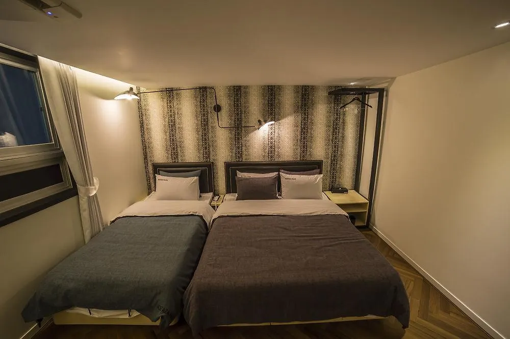 Hotel Kozaza Busan 2*,