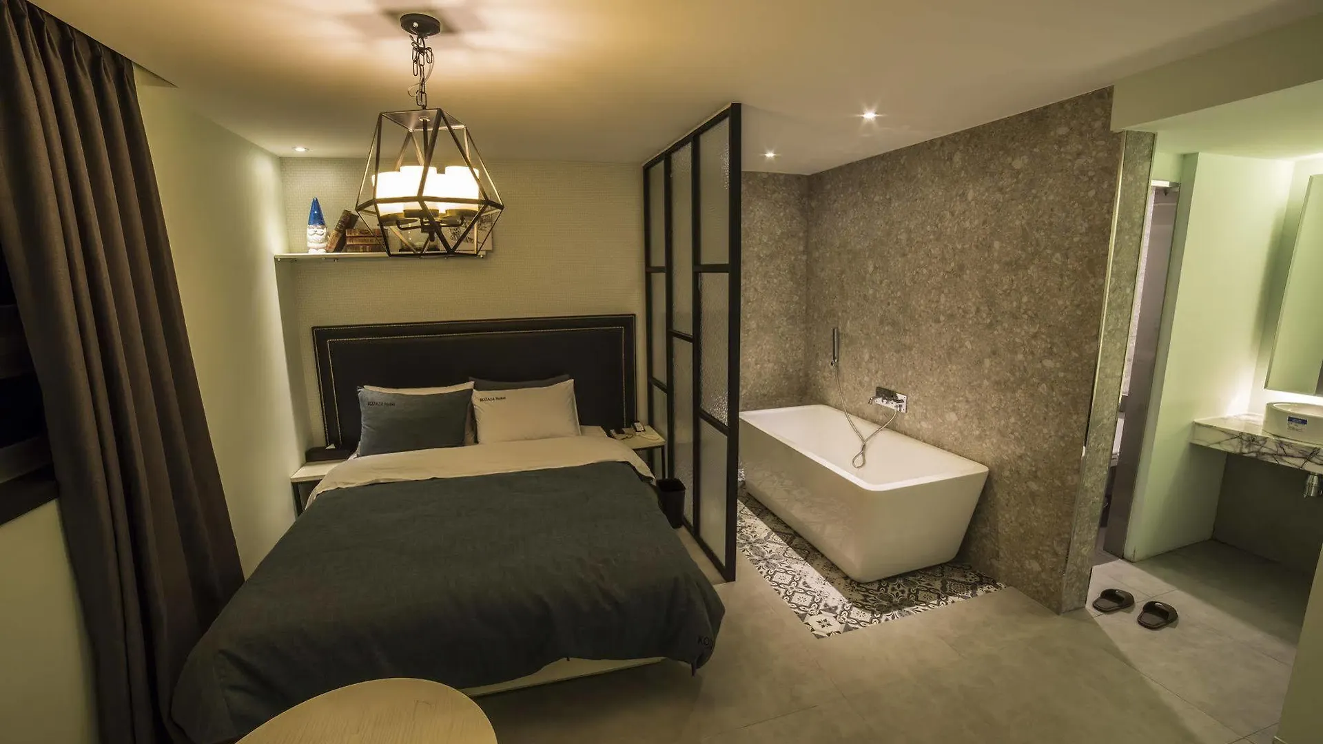 Hotel Kozaza Pusan 2*,  Jižní Korea